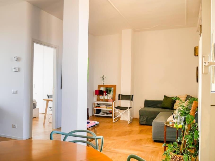 Beautiful Penthouse With Terrace Near The Centre *